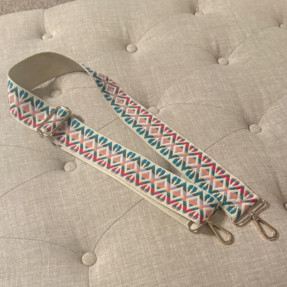 Colorful Geometric Strap